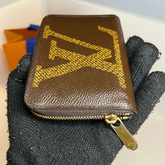 🎀 LOUIS VUITTON Monogram Giant Zippy Coin Purse - Picture 8 of 13